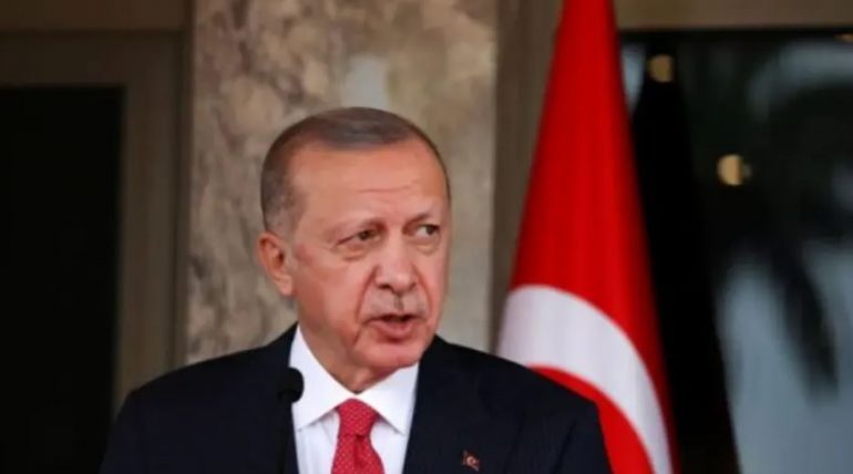 KIEVI KËRKOI QË ANKARAJA TË MBYLLË NGUSHTICAT…/ Reagon Erdogan, ja çfarë thotë