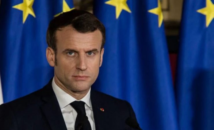 “FRANCA DO TË VENDOSË SANKSIONE TË VEÇANTA”/ Macron: Mund të negocionim për paqen, por Putin zgjodhi luftën