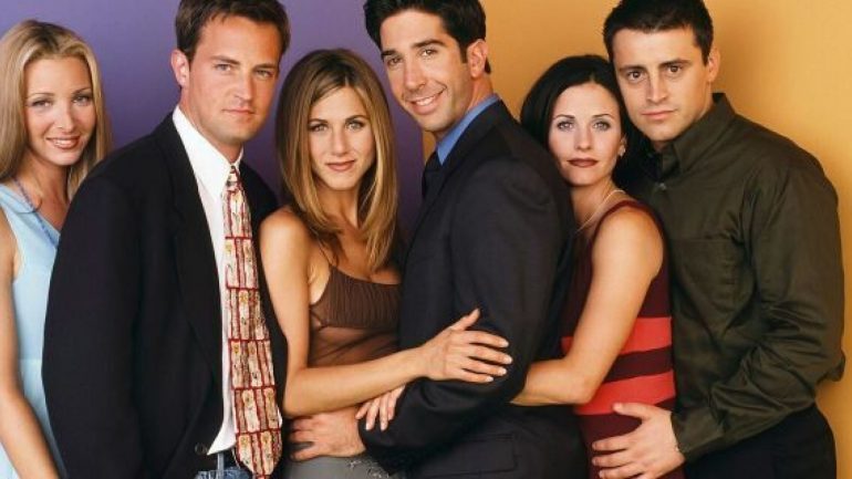 NDODH EDHE KJO/ Kina censuron serialin “Friends”: Komplot lesbikesh