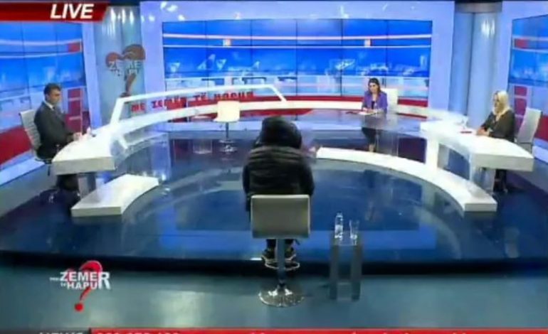 “DO MË DJEGË ME BENZINË”/ 35-vjeçarja nga Tirana rrëfen dhunën barbare nga bashkëjetuesi: Më la lakuriq jashtë portës…