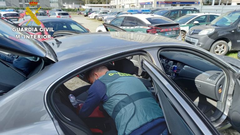 GODITET BANDA KRIMINALE/ Grabisnin banesa në zona të ndryshme në Spanjë, arrestohen dy shqiptarë