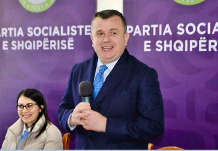 6 MARSI/ Balla në Fiershegan: Eriselda Sefa kandidatja e duhur, përballë koalicionit kundër SHBA-ve dhe…