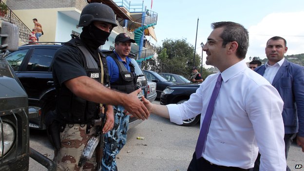 SHKELQIMI DHE RENIA E TAHIRIT/ Nga “heroi” që mposhti Lazaratin tek “boom”-i i hashashit dhe kyçja në qelitë e 313