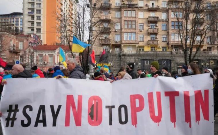 ANALIZA/ Cilat do të jenë pasojat për ekonominë botërore, nëse Rusia e pushton Ukrainën?
