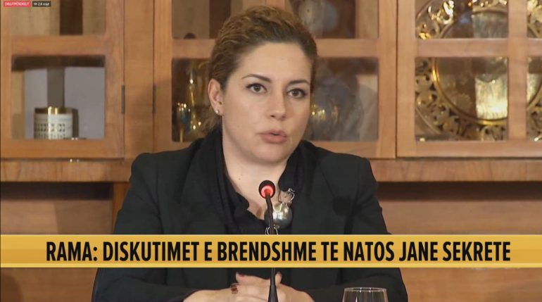 LUFTA/ Xhaçka: Janë 60 shqiptarë që jetojnë në Ukrainë, 5 apo 6 prej tyre…