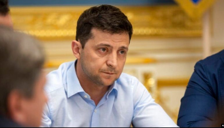 SULMET RUSE NUK NDALEN/ Zelensky: Do të vazhdojmë të evakuojmë njerëzit nga rajoni i Kievit