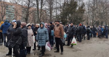EVAKUIMI I CIVILËVE/ Ukraina shpreson në hapjen e korridoreve humanitare ditën e sotme