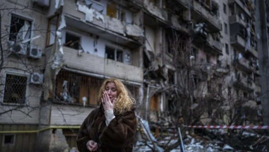 THIRRJE RUSISË/ SHBA: Nëse jeni serioz në rrugën diplomatike, ndaloni sulmet ndaj Ukrainës