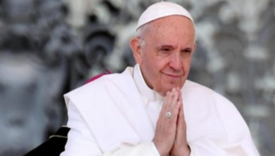 LUFTA NË UKRAINË/ Papa Françesku: Njerëzimi po kërcënohet sërish nga abuzimi me pushtetin, po goditen njerëzit e pambrojtur