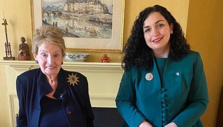 ALBRIGHT NDËRRON JETË/ Vjosa Osmani: Përkrahu pareshtur Kosovën deri në frymën e fundit