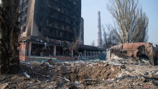 NUK DI TË NDALET/ Rusia godet me bomba fosfori rajonin e Lugansk, ka të vdekur