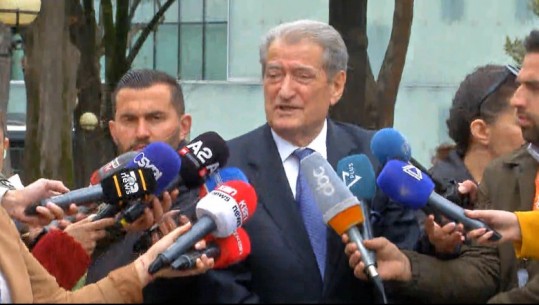 “DO JA PËRPLASJA NË FYTYRË…”/ Berisha: Felaj nuk më la të demaskoj Ramën