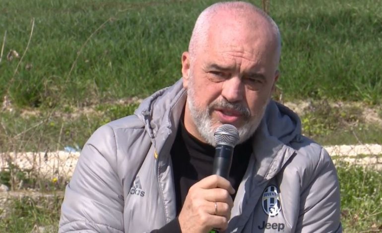 “KTHEHEMI NË KOMUNIZËM…”/ Rama ironizon protestën: Duan të gjithë të flasin, por jo të punojnë