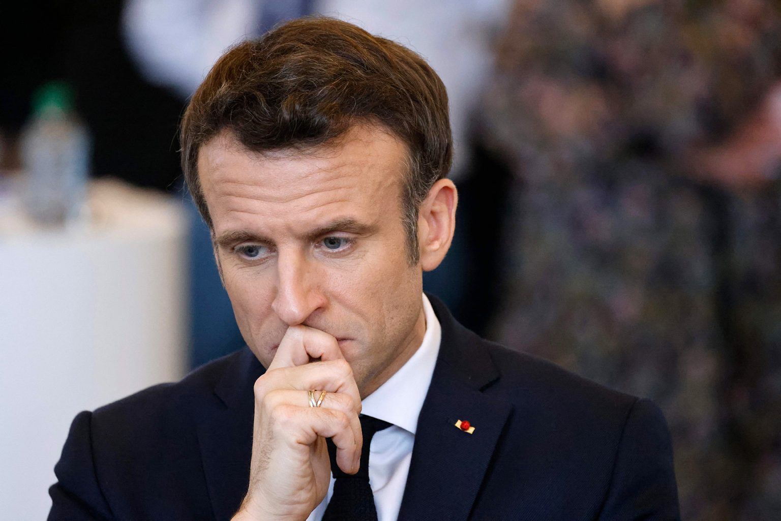 TELEFONATA ME PUTIN/ Macron: Situata në Mariupol kritike, të respektohet armëpushimi