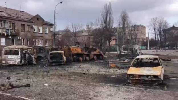 U ARRATIS NGA MARIUPOL/ Rrëfimi rrëqethës i 27-vjeçares ukrainase: Qyteti është shkatërruar plotësisht, fëmijët po vdesin…