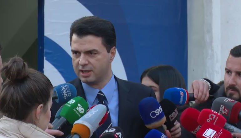 HUMBJA NË ZGJEDHJE/ Basha: Jam në dispozicion në të gjitha format për zgjidhjen e situatës brenda PD