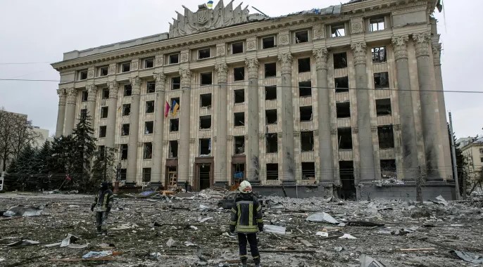 SULMET E PËRGJAKSHME NË KHARKIV/ 21 të vrarë dhe 112 të plagosur nga bombardimet ruse