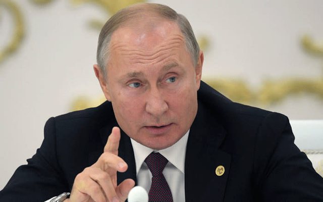 “KËRCËNON” PERËNDIMIN/ Putin: Sanksionet janë njësoj me shpalljen e luftës