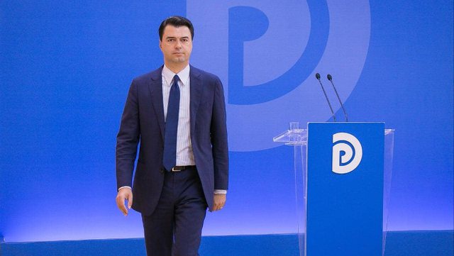 PAKETA E REZISTENCËS SOCIALE/ Basha: Me lëmoshë nuk zgjidhet kriza, qeveria po programon…