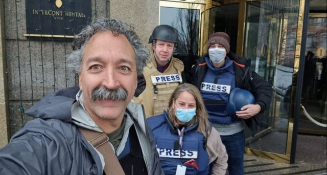 OPERATORI I FOX NEWS U QËLLUA NGA FORCAT RUSE/ Flet nëna e operatorit: Ëndrra e tij ishte të shpëtonte botën