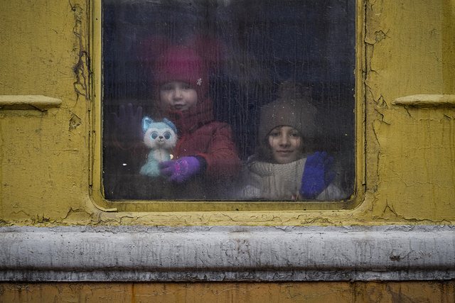 NJË MUAJ QË PREJ PUSHTIMIT RUS/ UNICEF ngre alarmin për fëmijët ukrainas: Nëse lufta nuk ndalet…