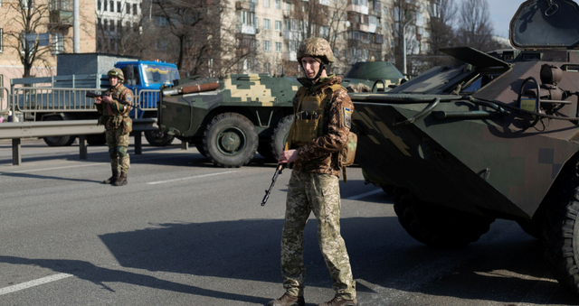 PARALAJMËRIMI I FRIKSHËM/ Inteligjenca britanike: Kievi të përgatitet për sulme të ashpra gjatë ditëve në vijim