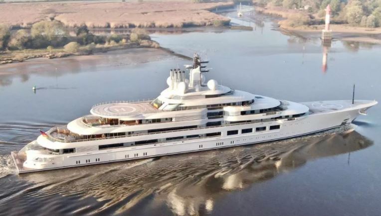 MISTERI NË TOSKANË/ Kush është pronari i jahtit luksoz me vlerë 700 mln dollarë?
