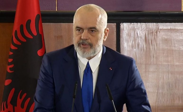 SHTYRJA E PROTESTËS/ Rama: Lidhet me mobilizimin financiar të foltoreve dhe fallxhorve. Kremlini mund ta shohë…