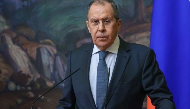 SULMI NË UKRAINË/ Lavrov: Lufta e Tretë Botërore mund të jetë bërthamore dhe katastrofike