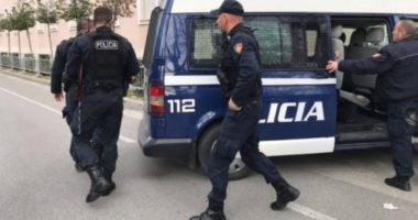 E PËSON KEQ 57 VJEÇARI NË DIBËR/ U kap me pushkë dhe fishekë luftarakë, policia jep DETAJET