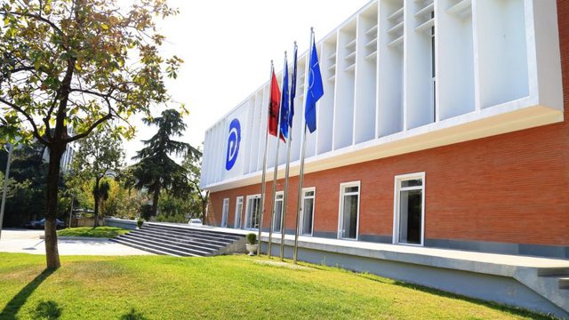 GJYKATA E TIRANËS VENDOS SOT FATIN E PD/ Shqyrtohet statuti i grupit të Berishës