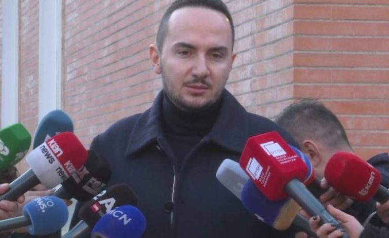 MBLEDHJA/ Ervin Salianji dhe Grida Duma: I gjithë Grupi Parlamentar kërkoi dorëheqjen e kryetarit