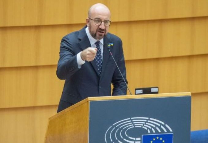 SULMI/ Presidenti i KE: Vendosja e zonës së ndaluar të fluturimit mbi Ukrainë mund të shpie drejt Luftës së Tretë Botërore