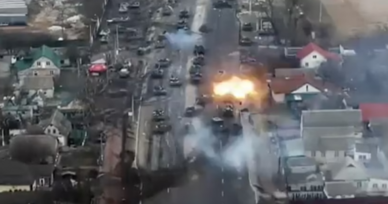 RUSËT FILLOJNË SULMIN NDAJ KIEVIT? Video e fundit vetëm pak km larg kryeqytetit tregon…