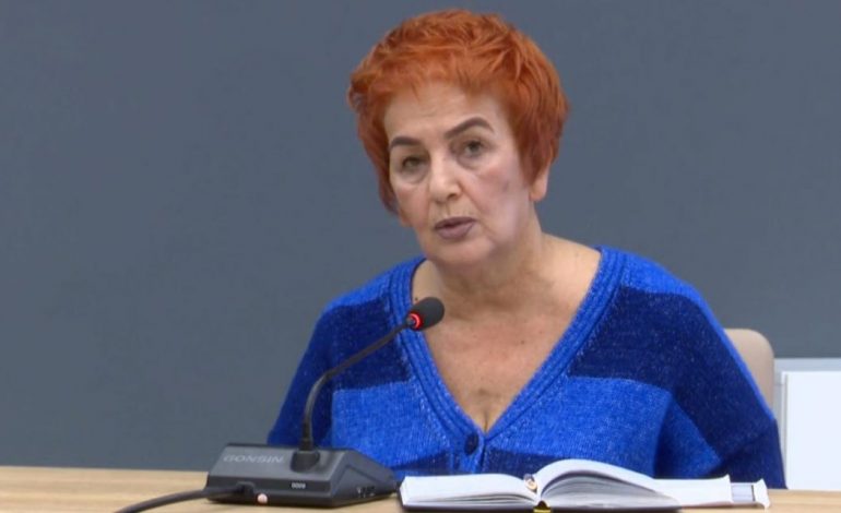 SITUATA E COVID-19/ Çomo: 50 pacientë të shtruar në spitale, nëse do ishin vaksinuar, do kishim më pak humbje jete
