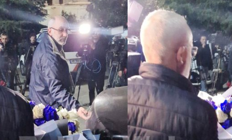 PAMJET/ Komisioni i Rithemelimit bën mbledhjen e parë në selinë e PD, Berisha pritet me lule të bardha e blu