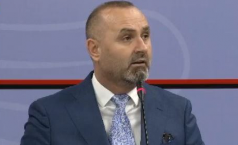 PARALAJMËRON NJË TJETËR AKSION TEK KADASTRA/ Manja: Asnjë zyrtar të mos e bëjë gjumin e qetë