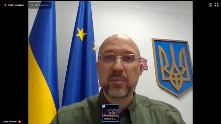 "PUTIN PO NXIT LUFTËN E III BOTËRORE"/ Kryeministri i Ukrainës: Kërkojmë ndalim fluturimin mbi qiejt e vendit