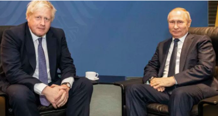 AKUZON PUTIN/ Johnson: Qeveria ruse është barbare dhe cinike