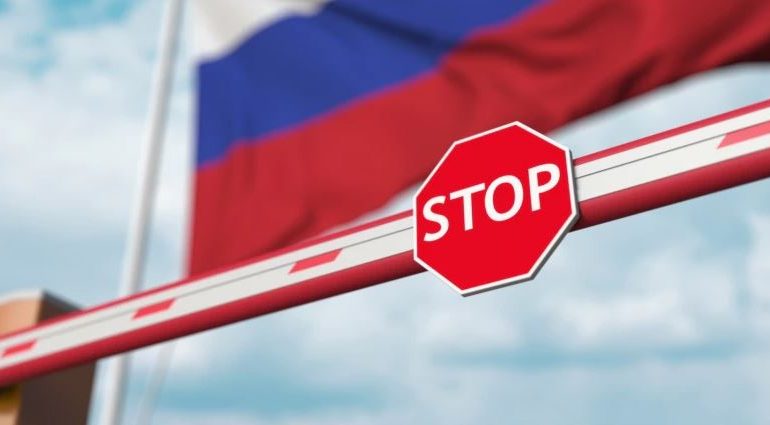 ANALIZA/ SHBA ndalon importin e naftës ruse. Ja si do të ndikojë kjo ndalesë në çmime