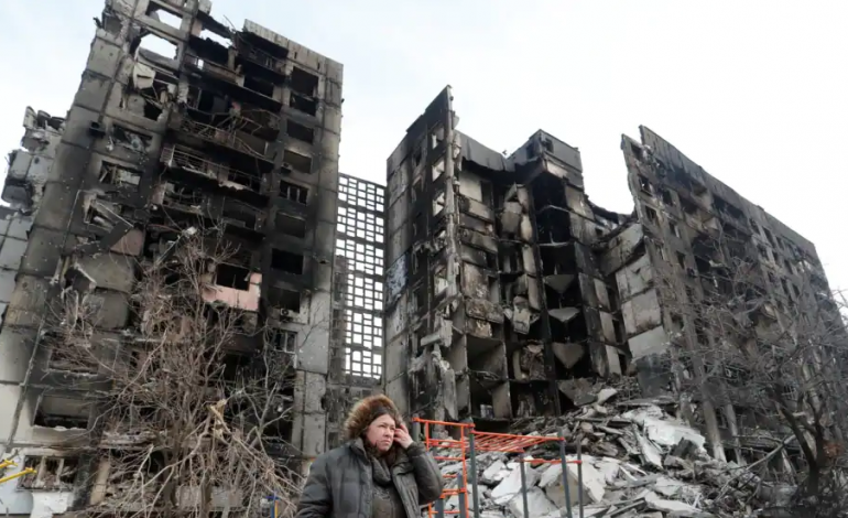 LUFTA/ Rusia shpall armëpushimin në Mariupol nga mëngjesi i sotëm për të lejuar evakuimin e civilëve