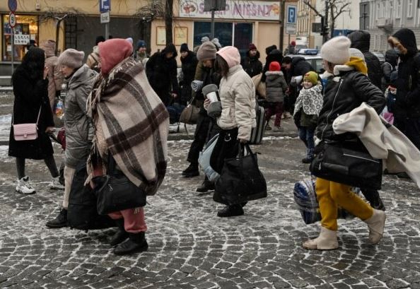 LUFTA/ OKB: Dhjetë milionë ukrainas janë larguar nga shtëpitë e tyre