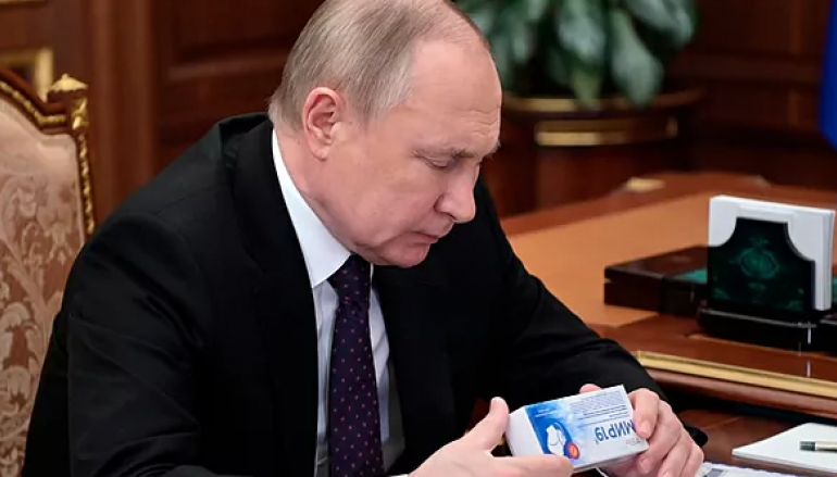 FRIKË NGA HELMIMI/ Putin largon nga puna 1000 anëtarë të stafit personal