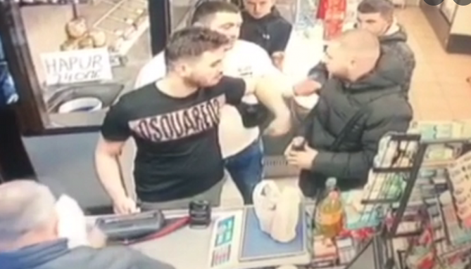 VRAU JURGEN DUKËN PËR RADHËN NË MARKET/ Dalin detaje nga vetëdorëzimi i agjentit të krimeve! Arbër Sula ishte…