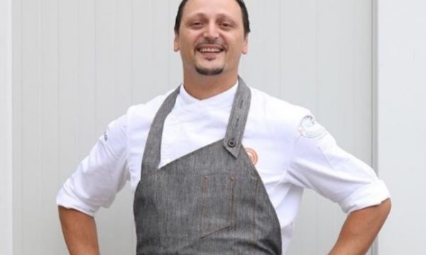 E DHUNUAN NË SY TË GRUAS/ Policia zbardh ngjarjen në Fushë-Krujë, 39-vjeçari dhe vëllezërit kishin konflikte të mëparshme