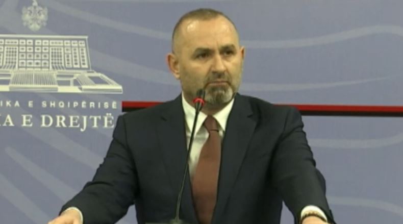 E FUNDIT/ Ministria e Drejtësisë kallëzon në prokurori 15 zyrtarë dhe ish-zyrtarë në Pogradec