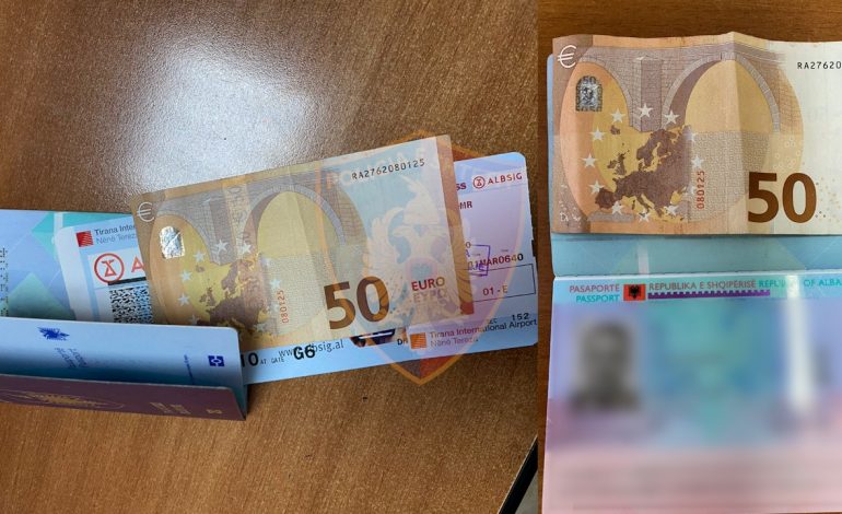 KISHTE MUNGESË DOKUMENTACIONI/ 36-vjeçari korrupton me 50 euro policin në Rinas