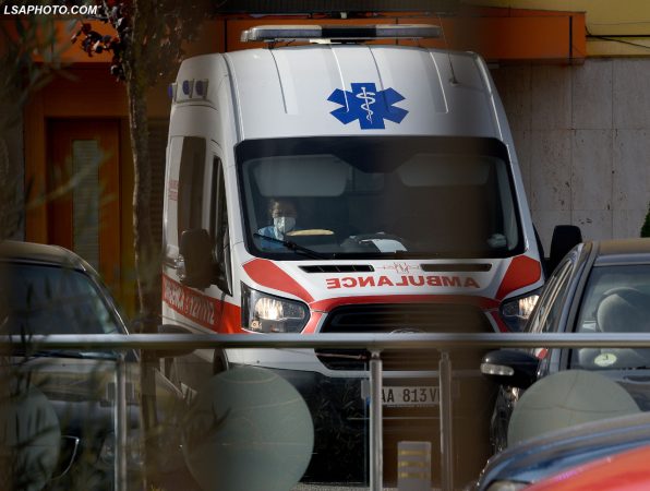 DALIN EMRAT/ Dyshohet se u qëlluan me sende të forta, kush janë nuse e vjehrrë që u gjendën të vrara në Devoll