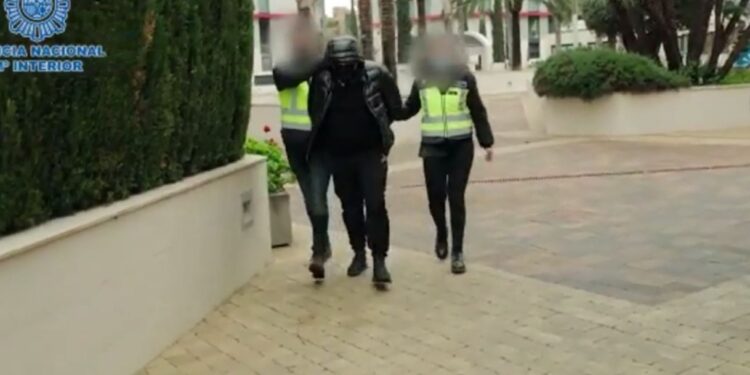 I BËNË ATENTAT BIZNESMENIT NË SHQIPËRI/ Dalin pamjet e arrestimit të vëllezëve shqiptarë në Spanjë