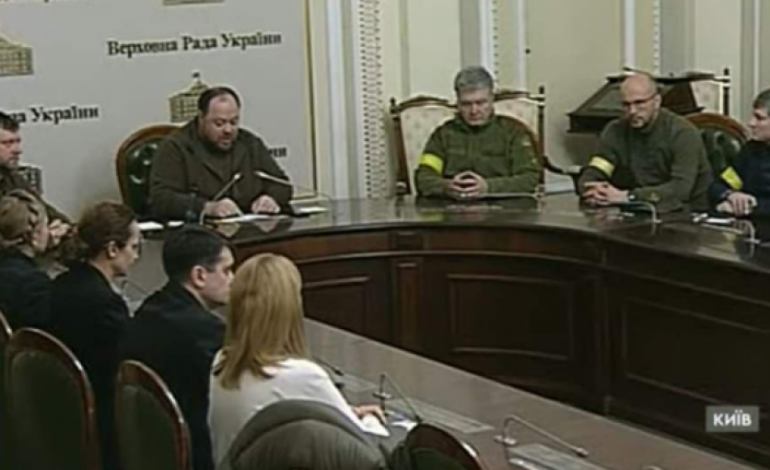 LUFTA/ Presidenti Zelensky flet sot në PE, Kuvendi i Ukrainës: Pranohet kërkesa për anëtarësim të përshpejtuar në BE